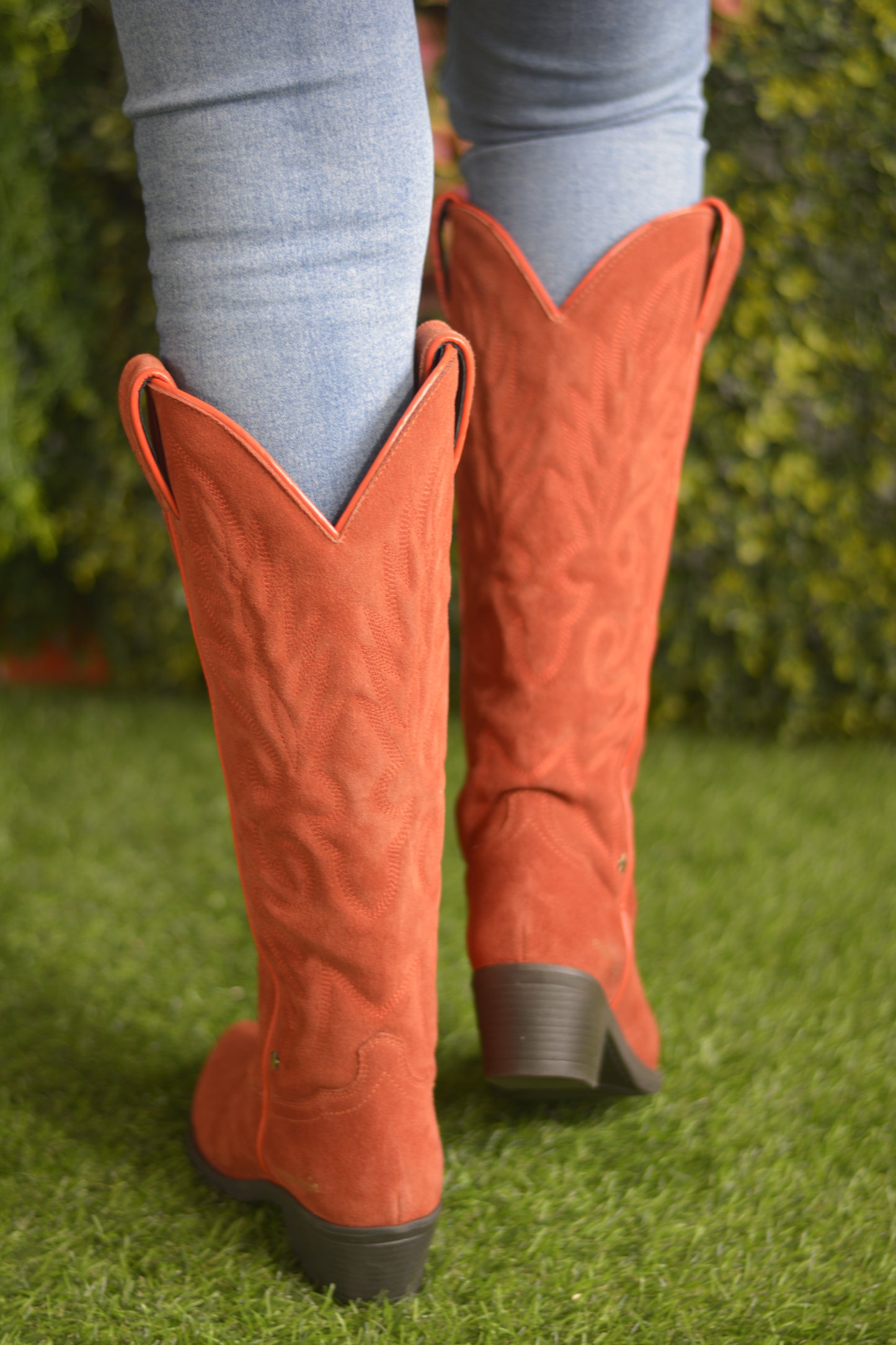 Botas Cubanas em Camurça Vermelha