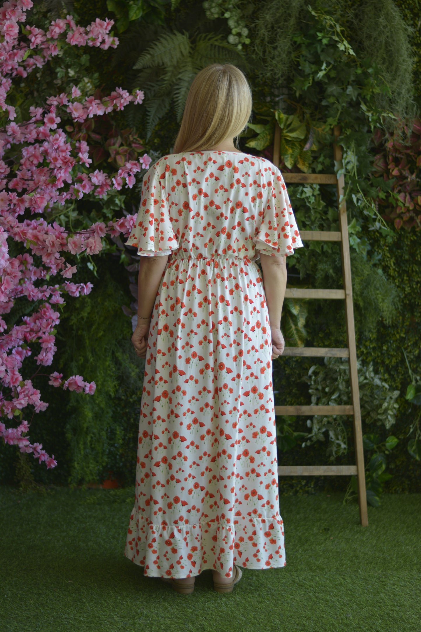 Vestido Branco Papoilas