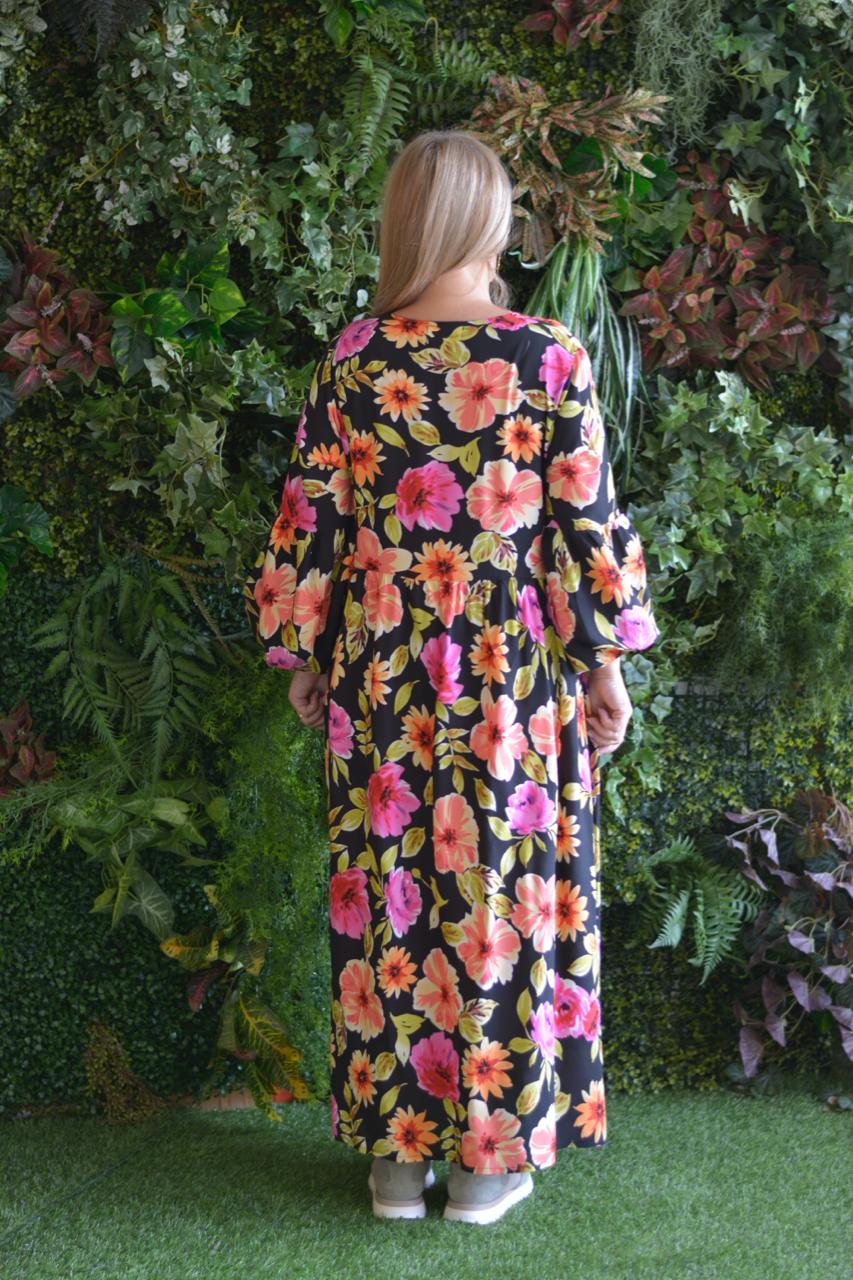 Vestido preto flores