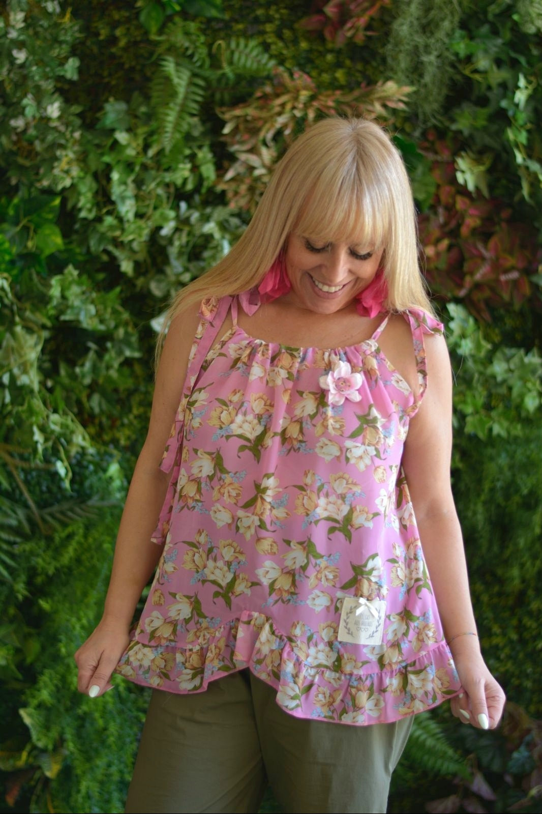 Top rosa flores