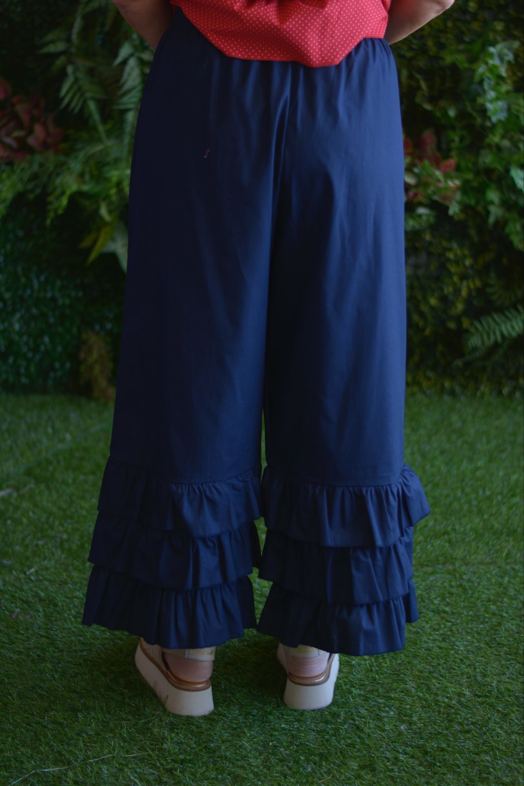 Pantalonas folhos marinho
