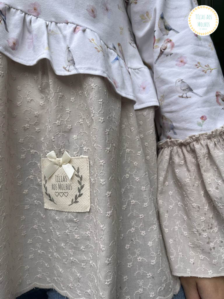 Túnica Creme Passarinhos