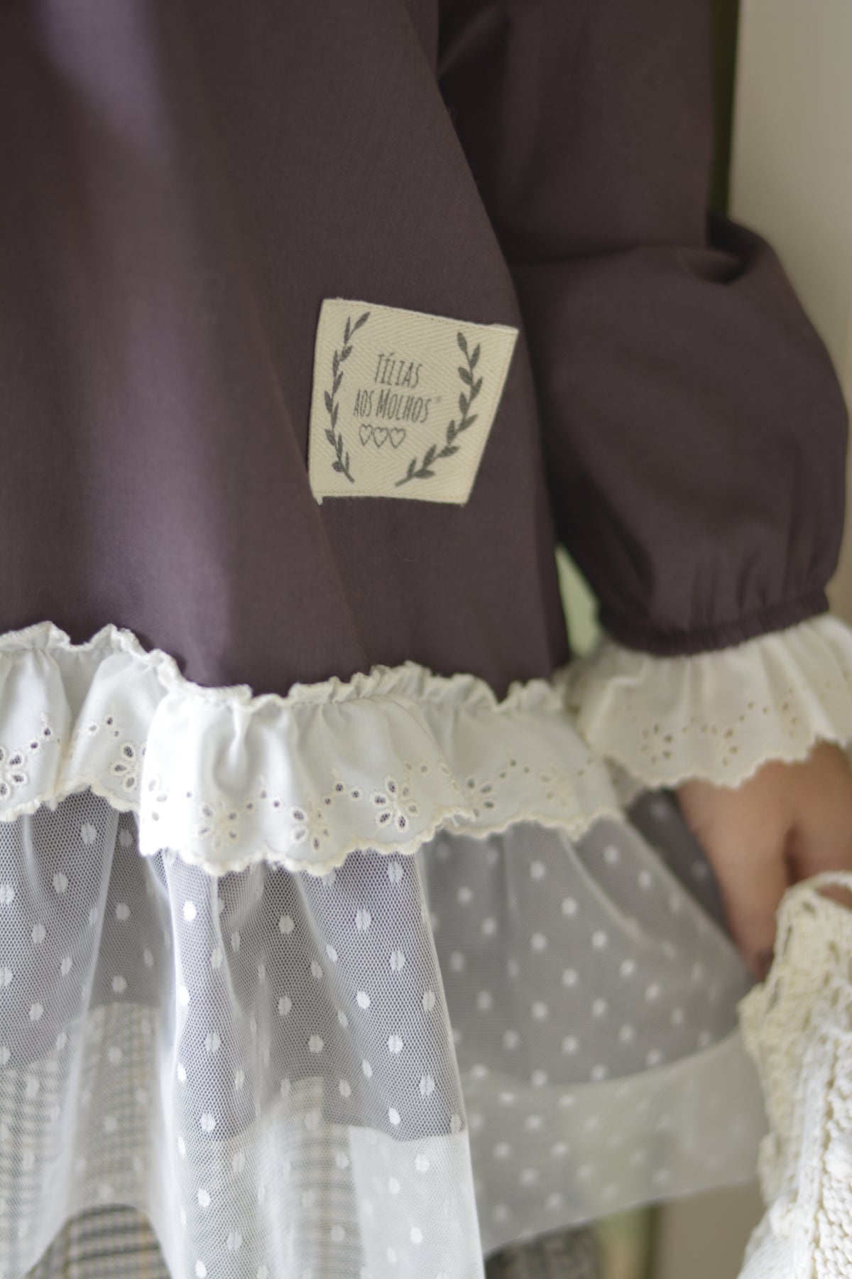 Túnica Castanha com Tule