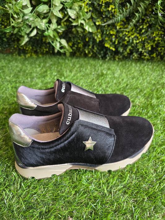 Ténis Cubanas em Camurça e Pêlo Preto