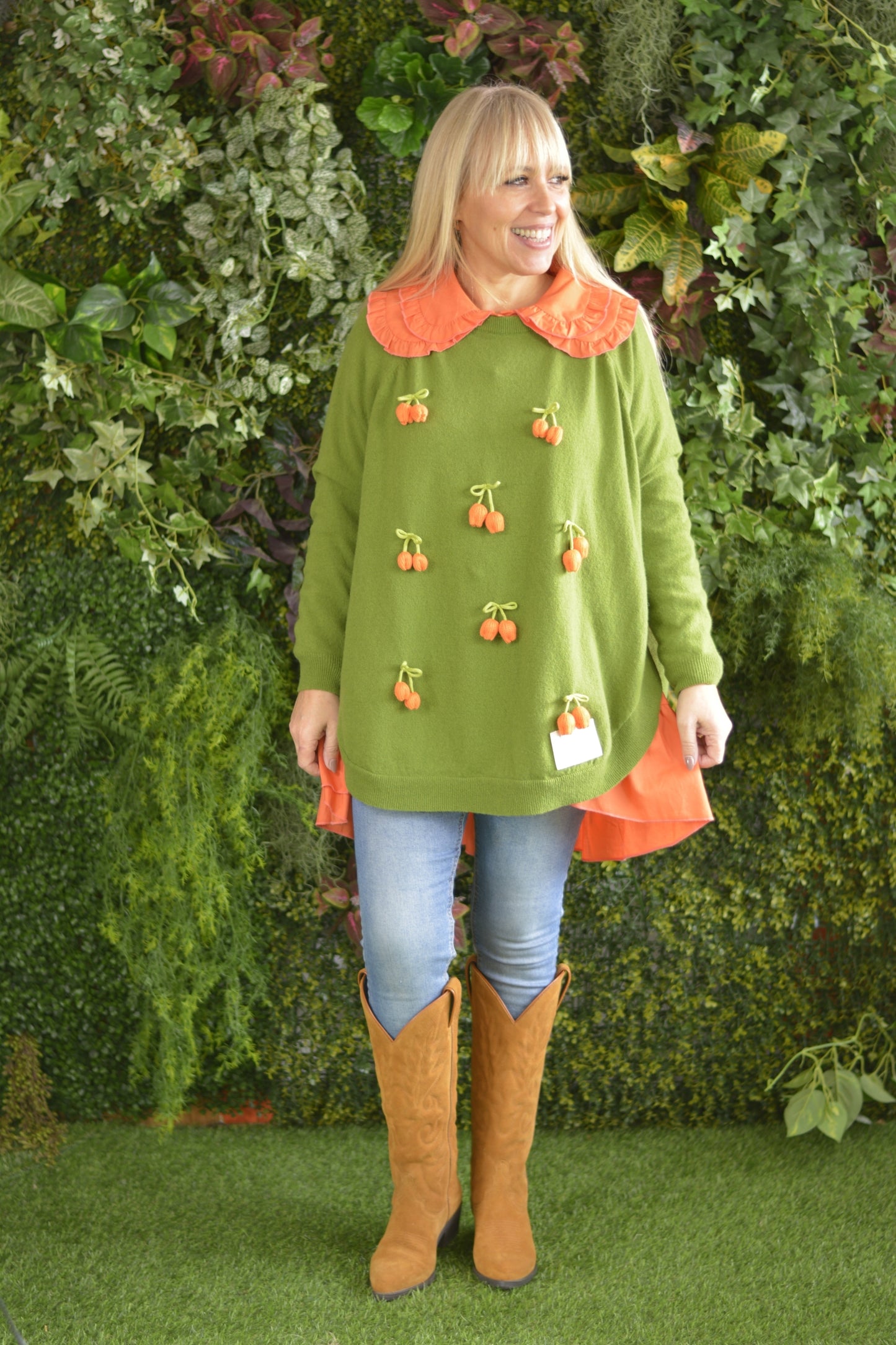 Camisola Lambezul Verde Flores Laranja