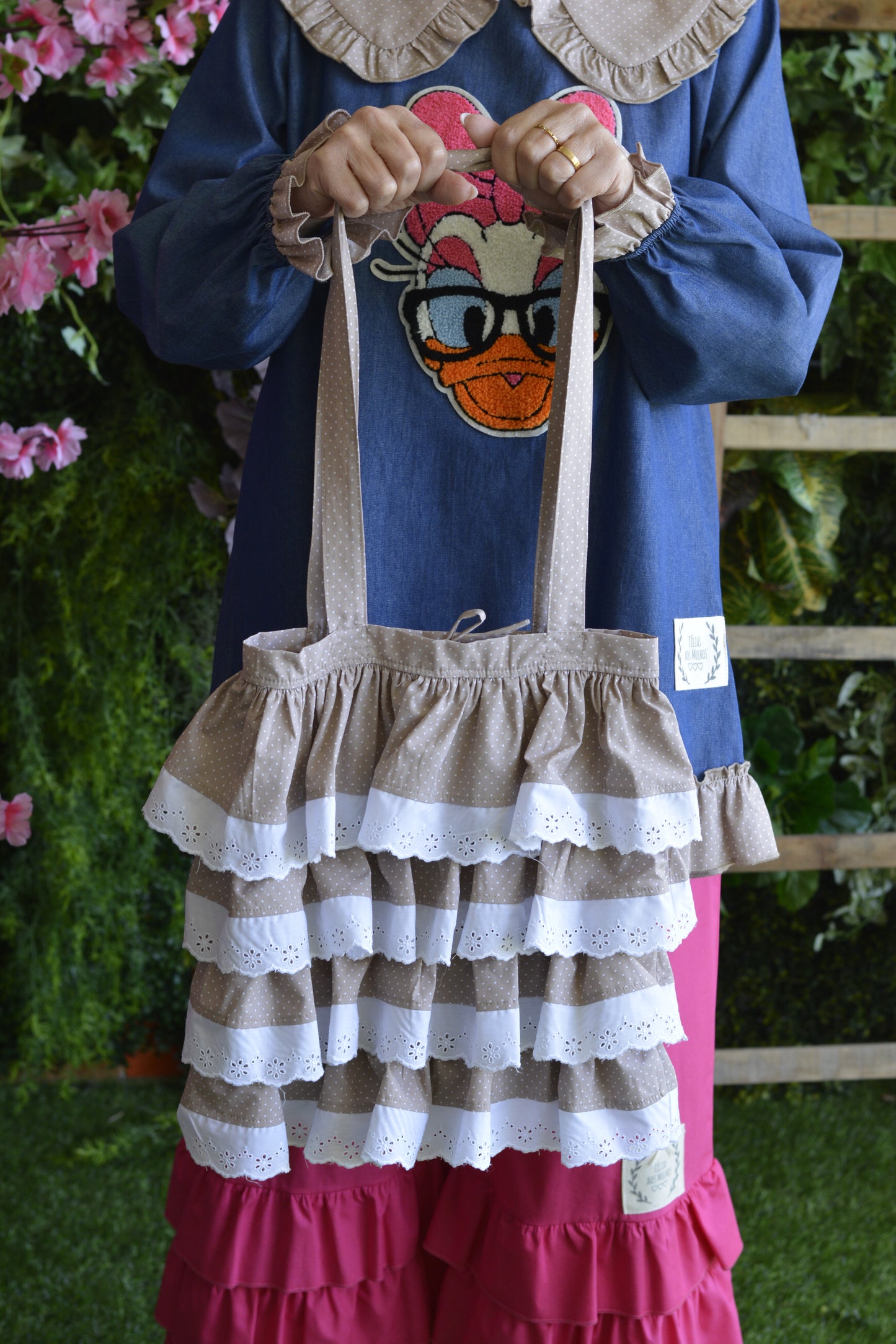 Malinha Creme Pintinhas Brancas