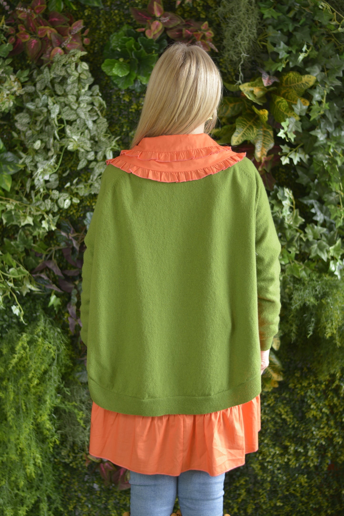 Camisola Lambezul Verde Flores Laranja