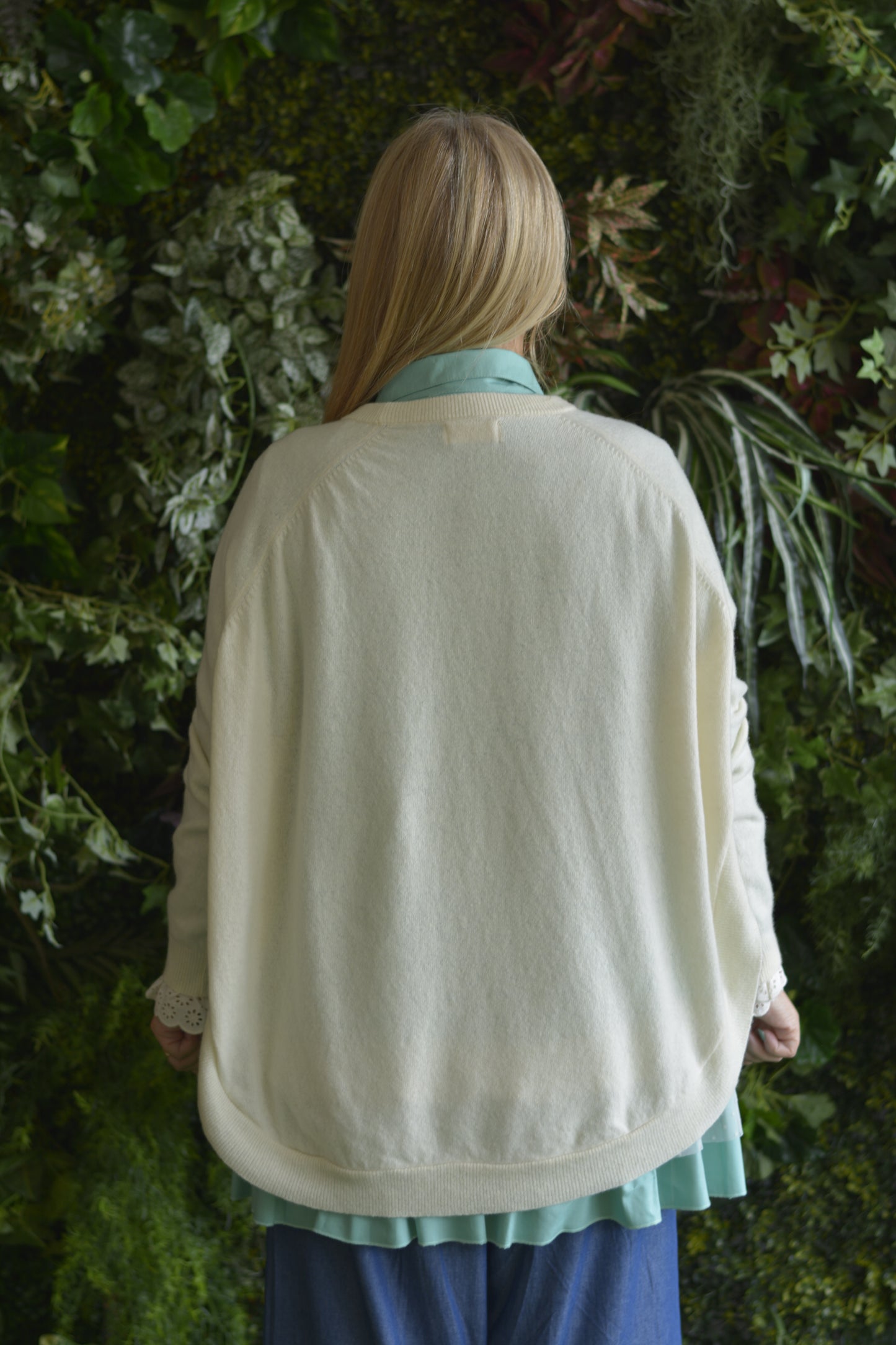 Camisola Lambezul Cru Patch Crochet