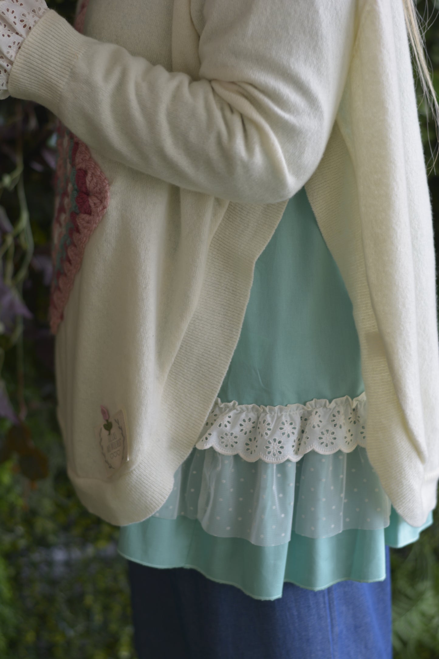 Camisola Lambezul Cru Patch Crochet