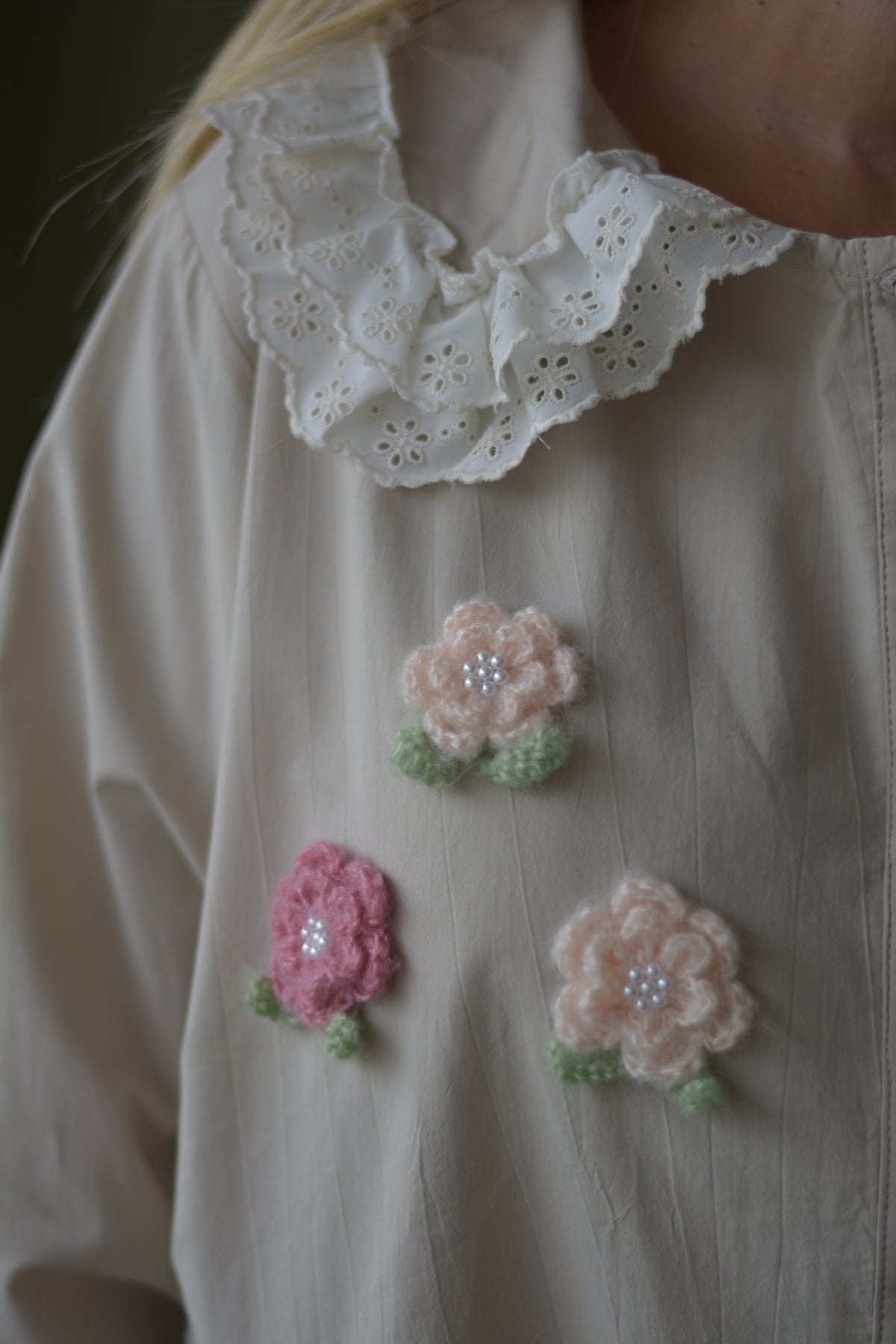 Túnica Creme com flores em crochet