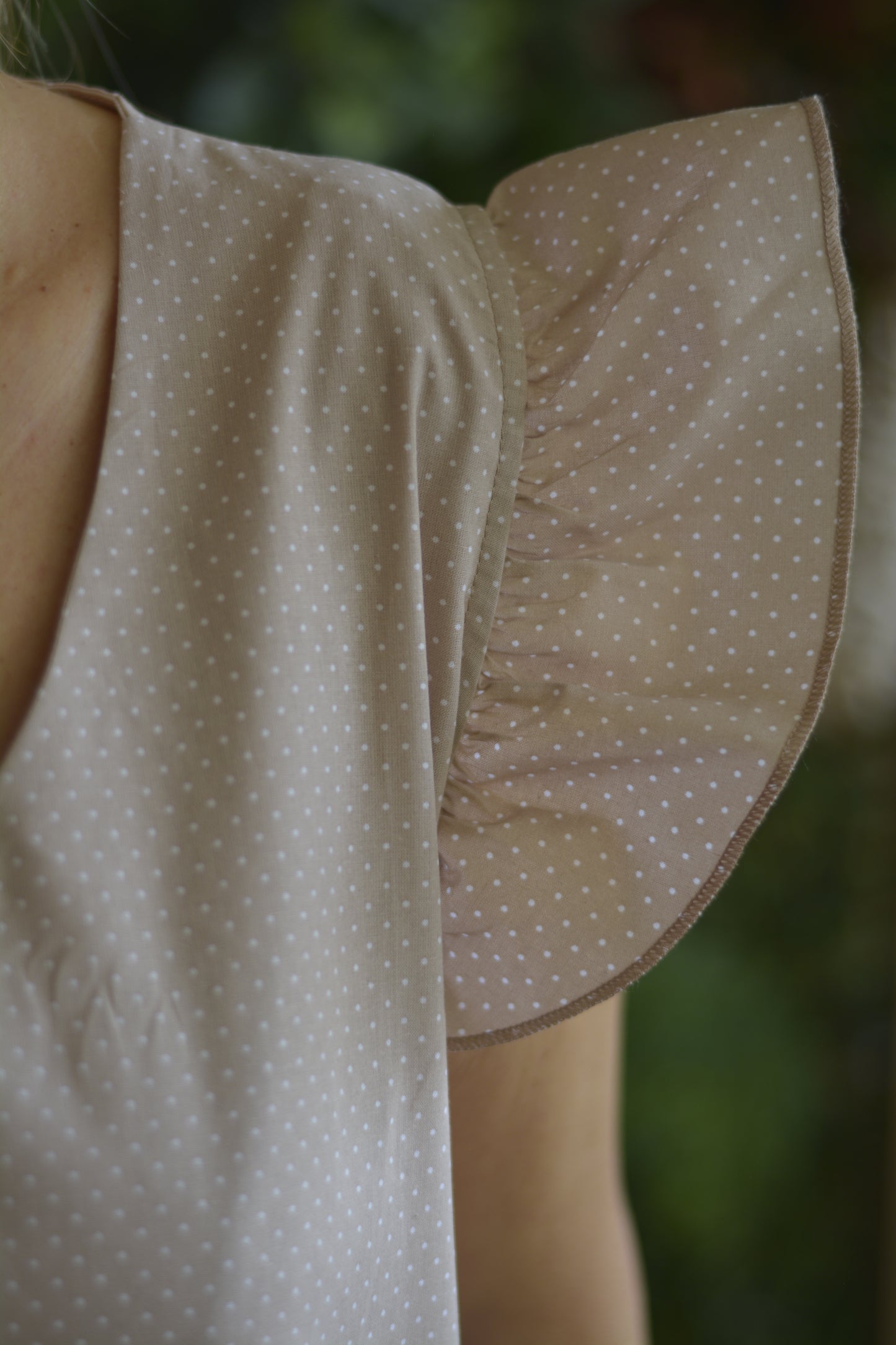Vestido Creme Pintinhas Brancas