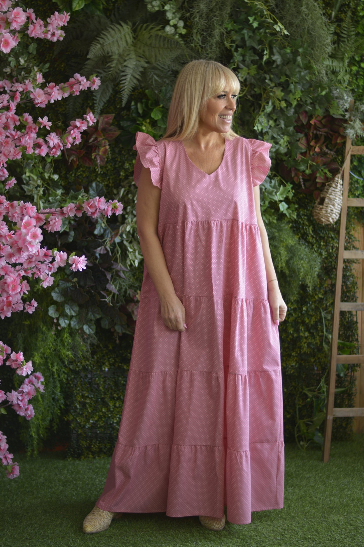 Vestido Rosa Pintinhas Brancas