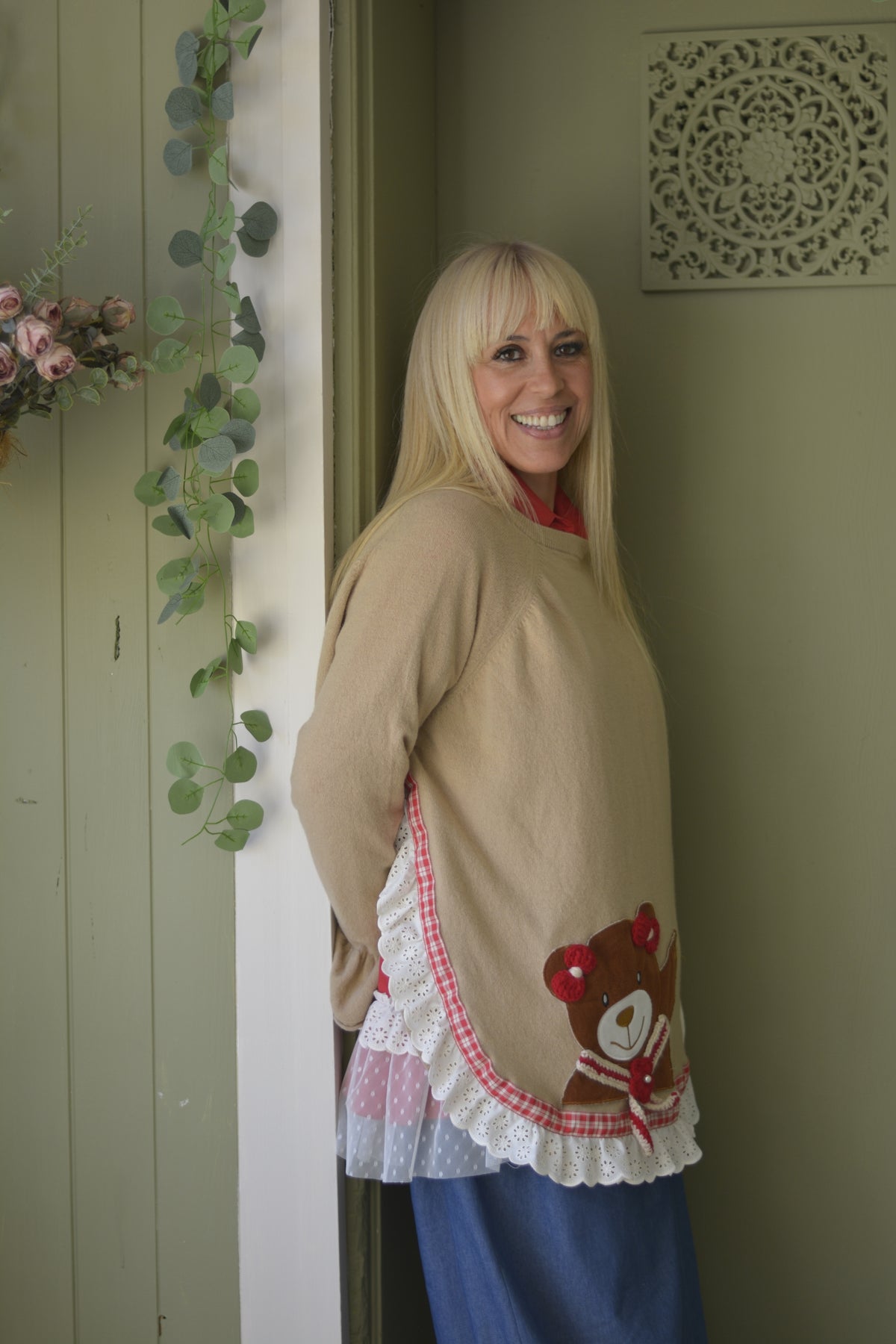 Camisola Lambezul Redonda Creme Ursa