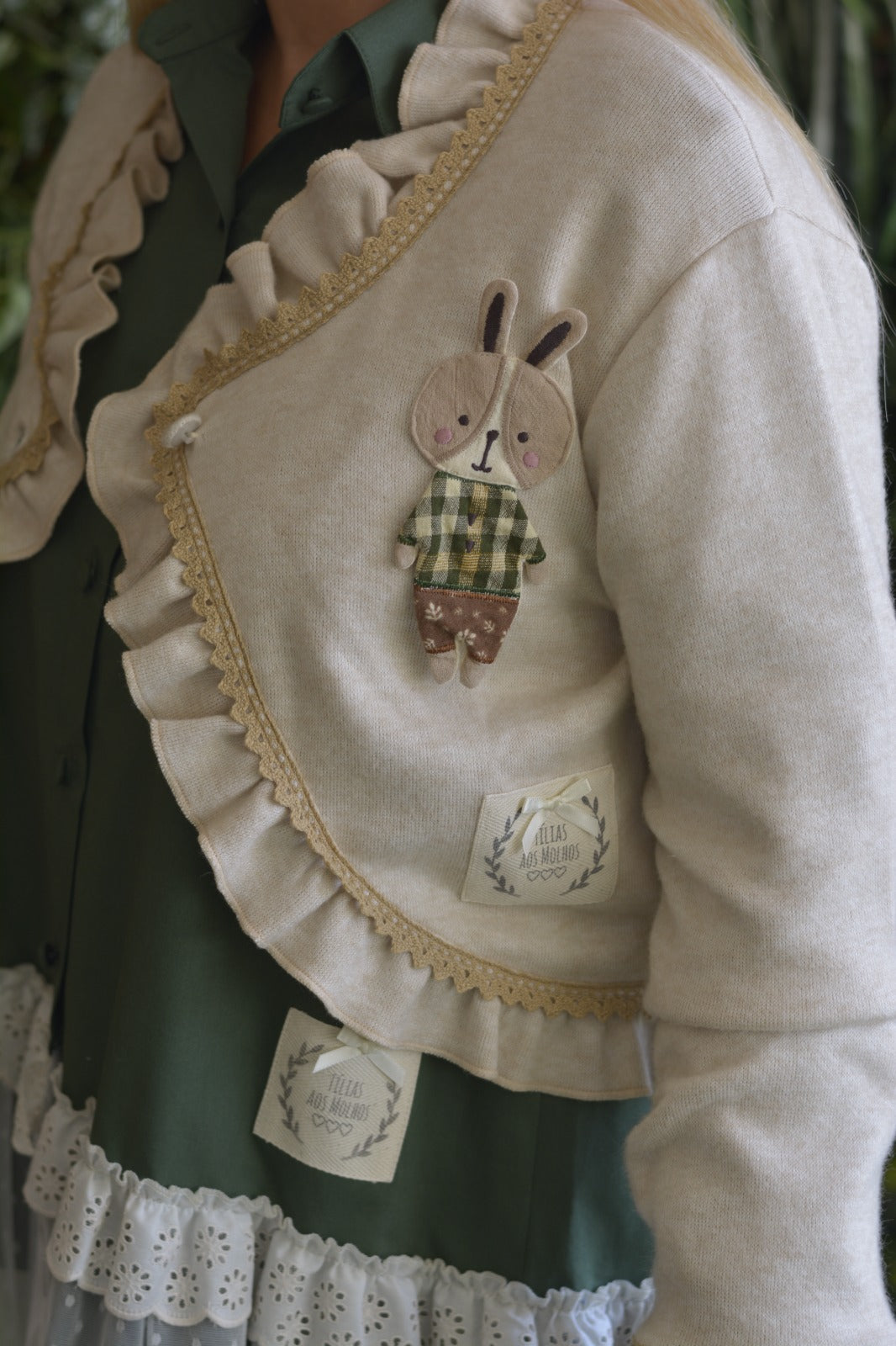 Casaquinho Creme Coelhinho