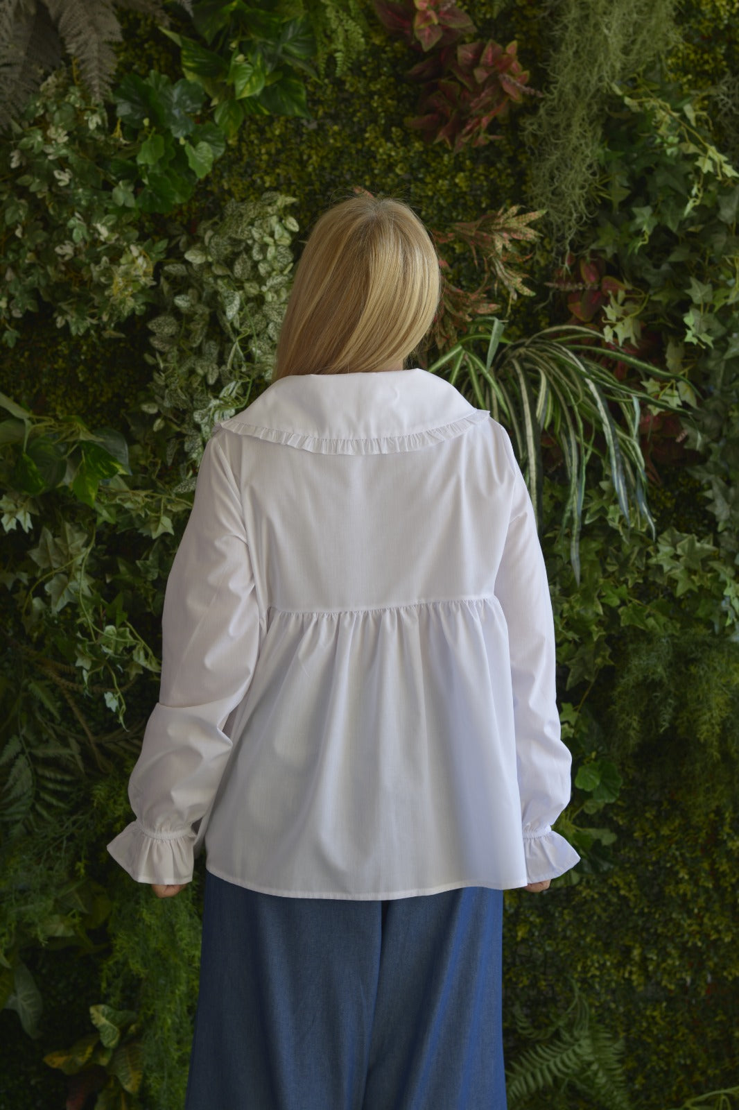 Túnica Branca com Coelhinhas