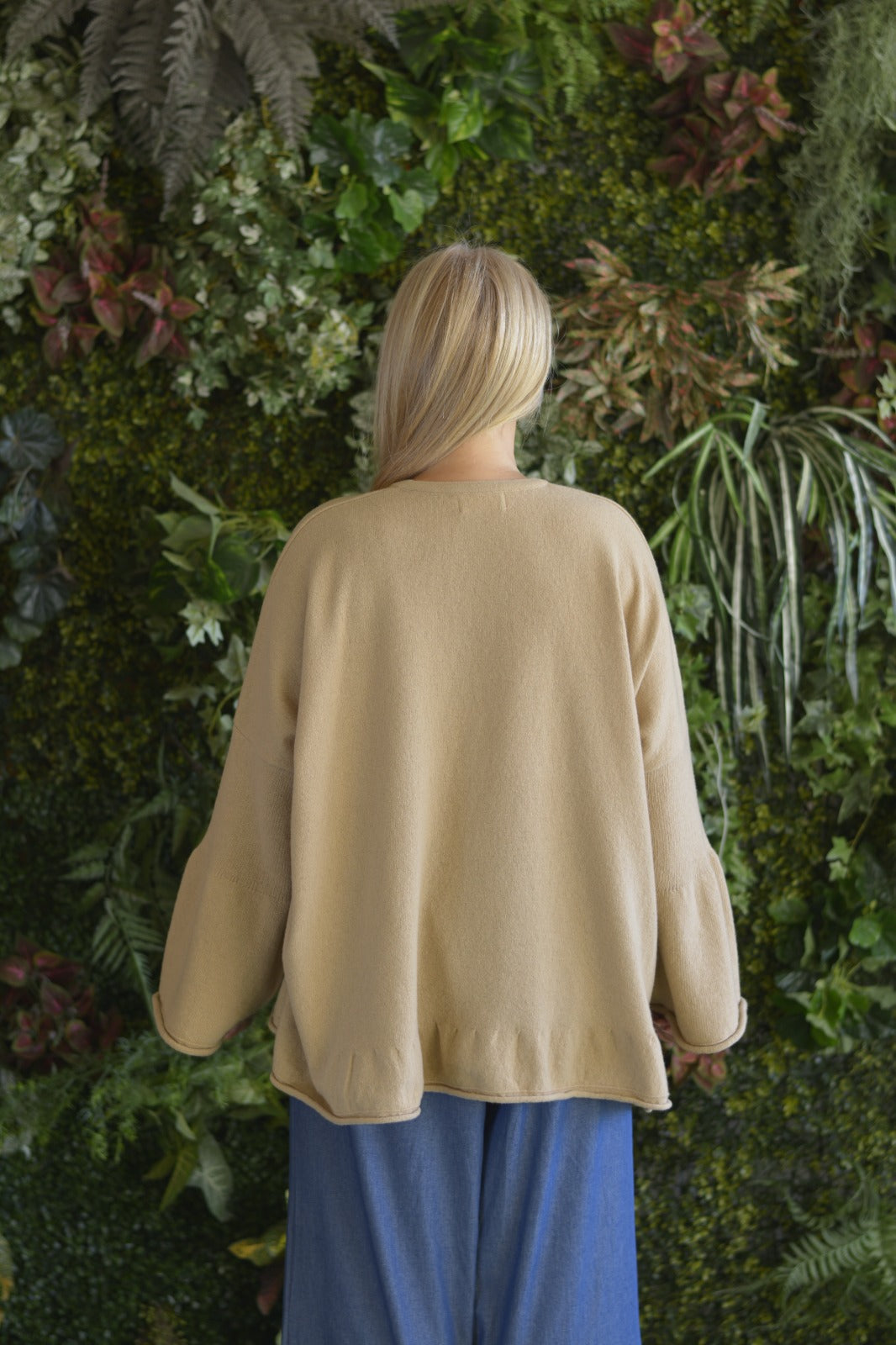 Camisola Lambezul Creme Coelho