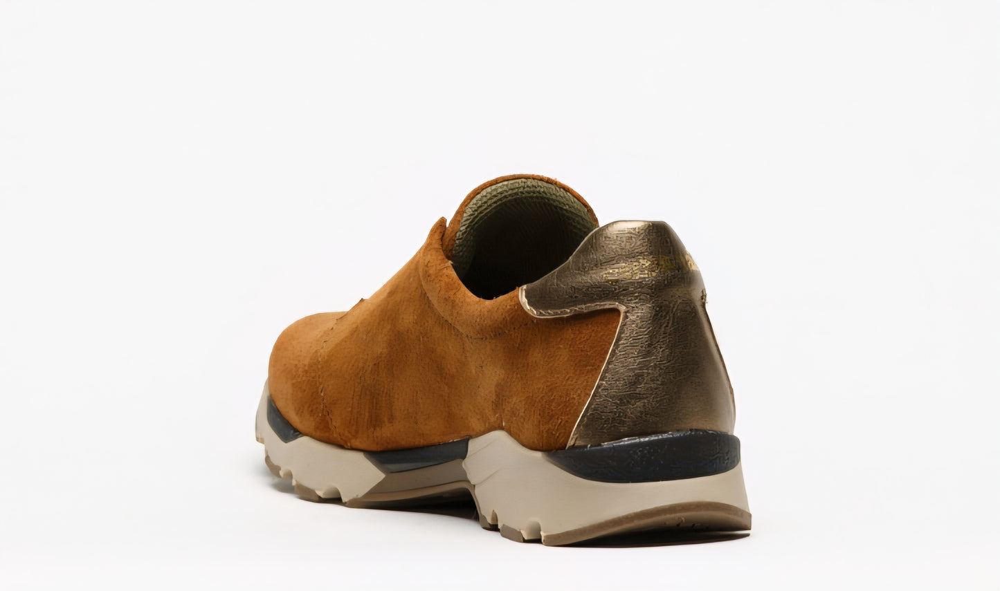 Ténis Cubanas em Camurça e Pêlo Animal Print