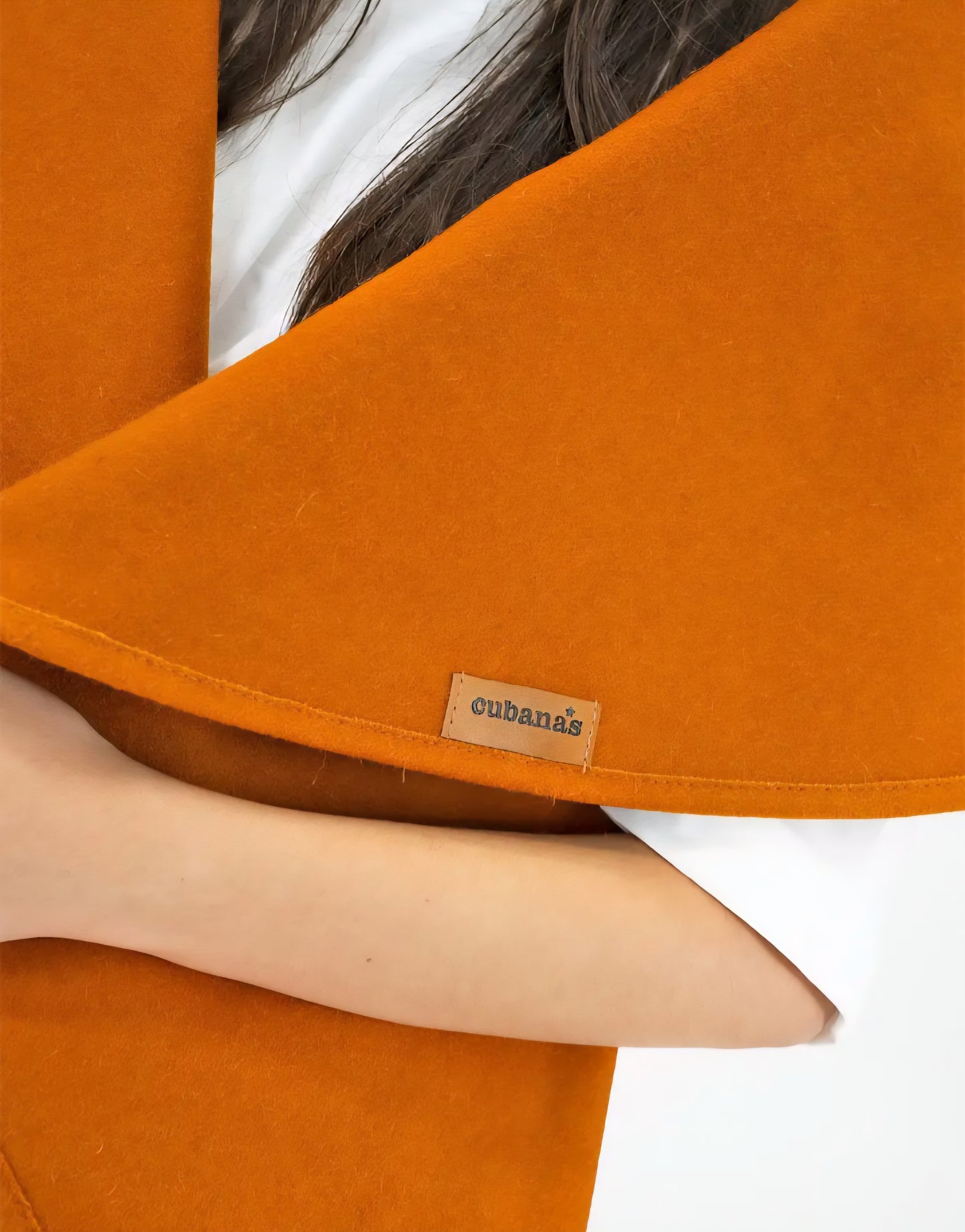 Capa Cubanas Burel Laranja