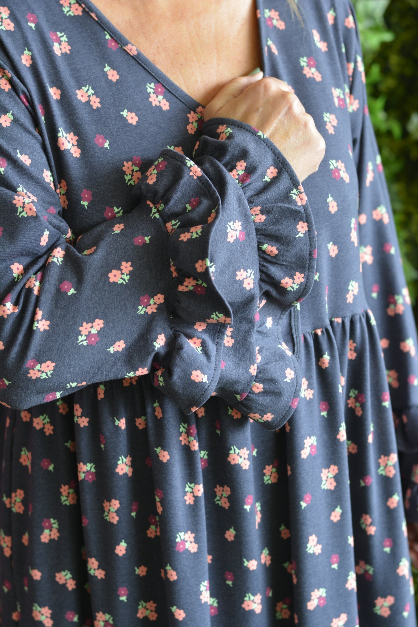 Vestido Azul Flores Mangas Folhos