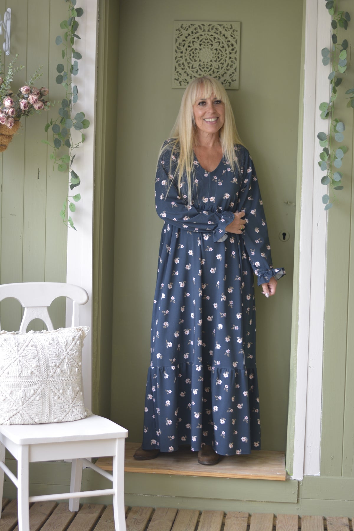 Vestido Marinho Flores