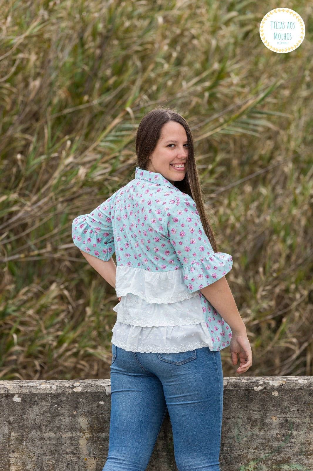 Camisa menta de flores